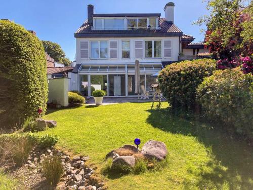Villa Sonnen Blick — 4-Star Luxury Hotel in Aachen, Germany