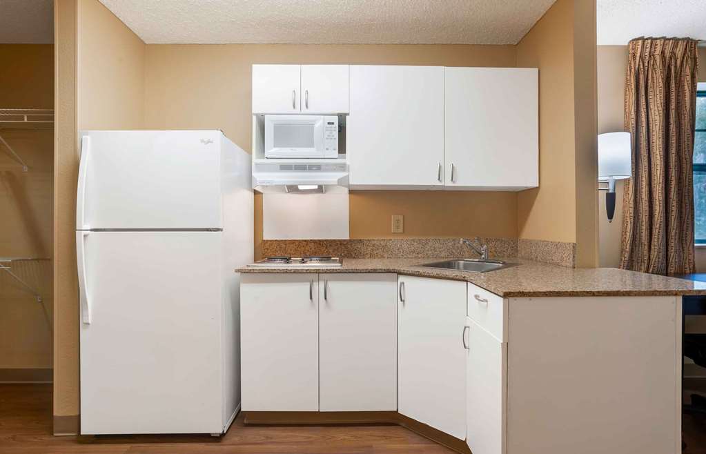 Extended Stay America San Diego Hotel Circle - photo 20