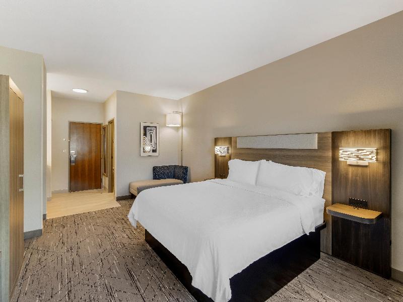 Holiday Inn Express Fallon by IHG - photo 42
