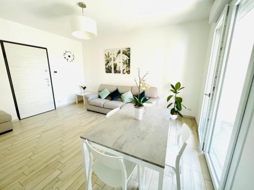 Emme Apartment — 4-Star Luxury Hotel in Cagliari, Italy