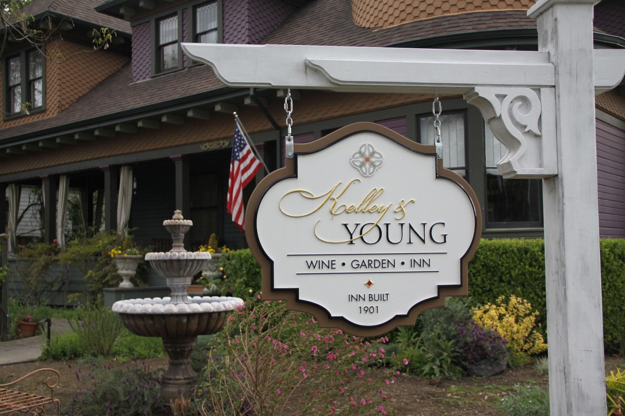 Kelley Young Wine Garden Inn — Cloverdale