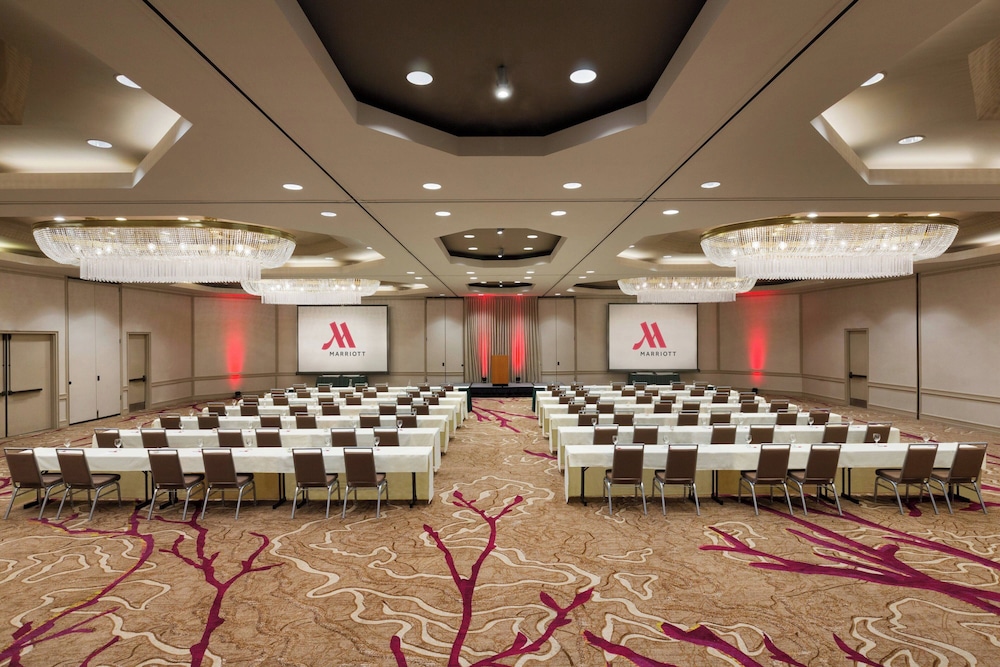 Walnut Creek Marriott - photo 36
