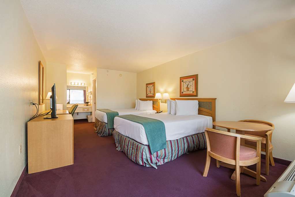 Americas Best Value Inn & Suites Melbourne - photo 16