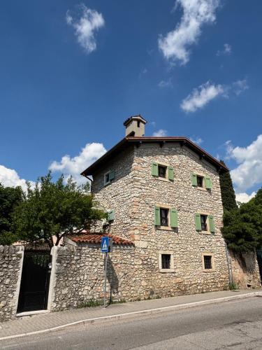 Dimora Del Melograno — Grezzana