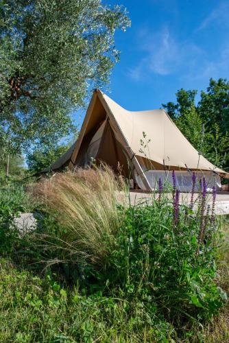 Palare - carbon neutral hotel in Montone