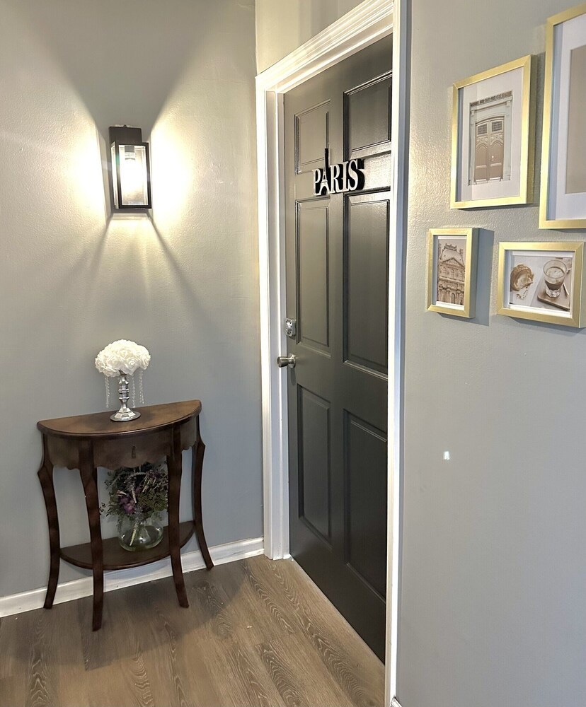 Speedway Legacy Inn - photo 2