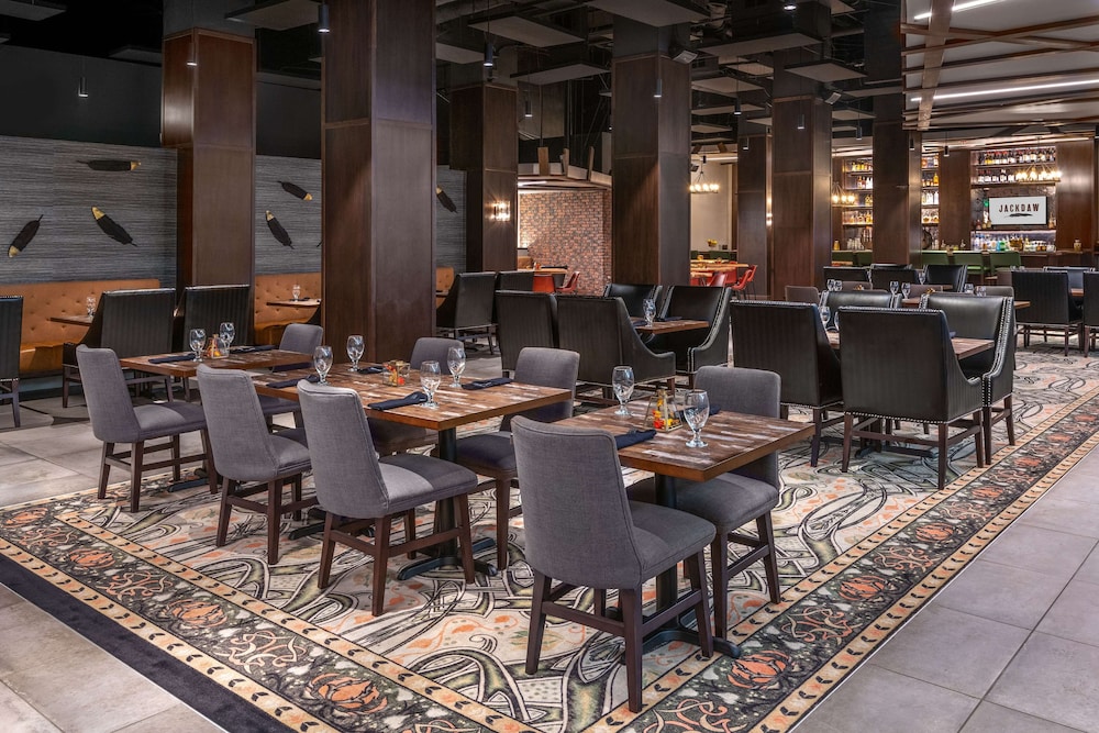 DoubleTree by Hilton Denver Aurora - photo 25