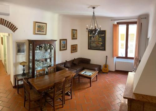 The Philosopher's House — 4-Star Luxury Hotel in La Spezia, Italy