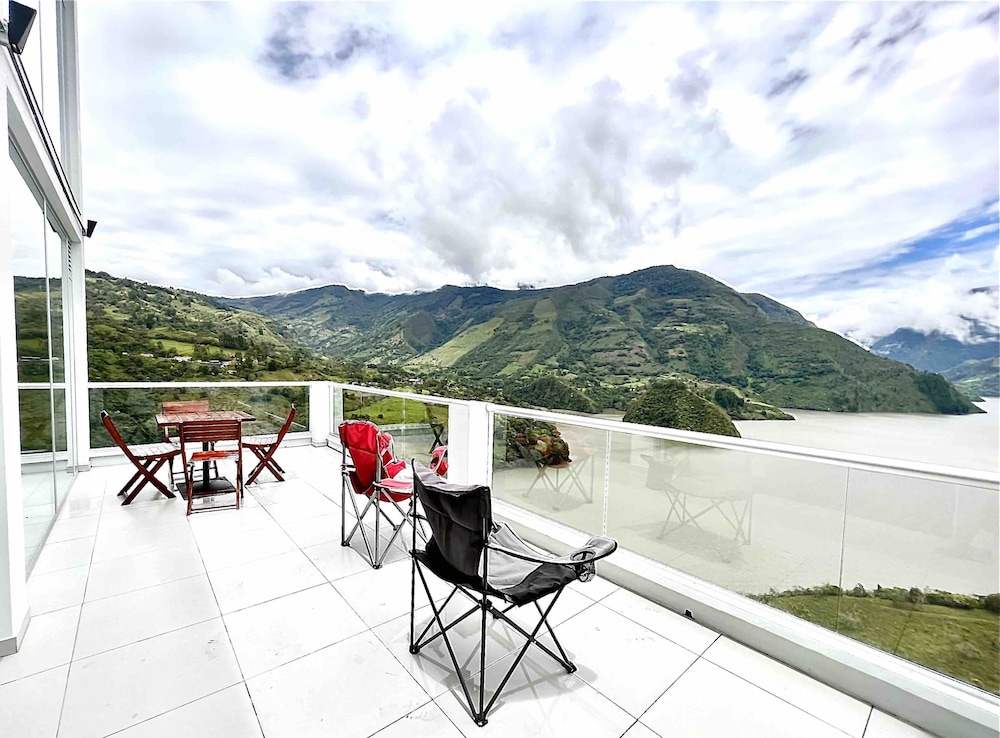 La Vista EcoHouse — hotel in Macanal