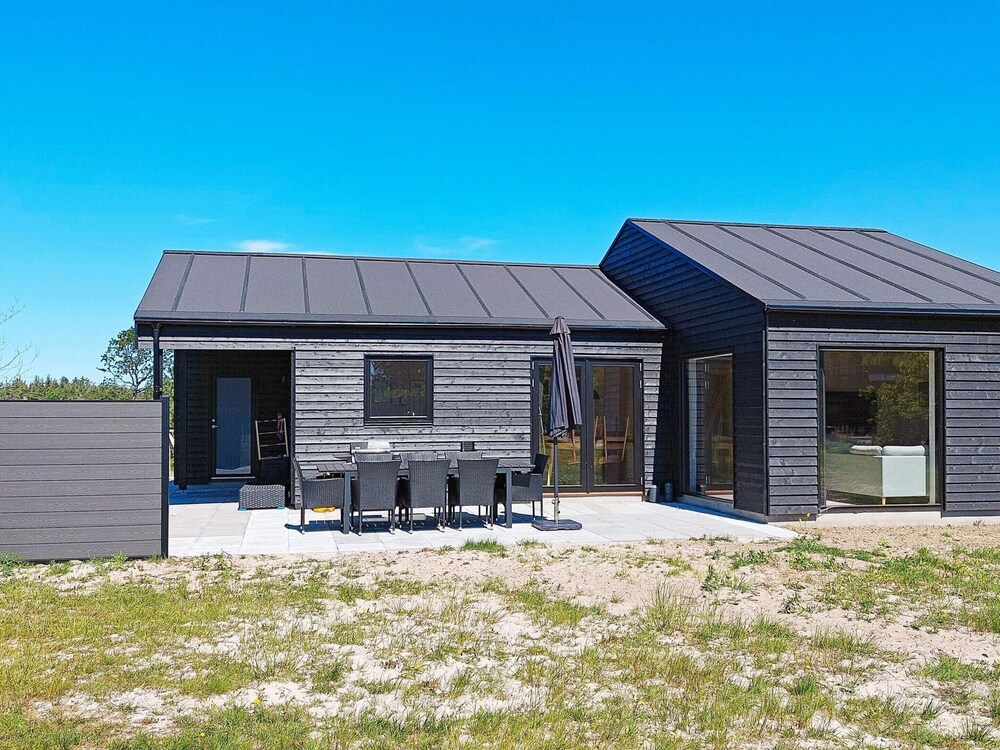 8 person holiday home in Ålbæk — 4-Star Luxury Hotel in None, Denmark