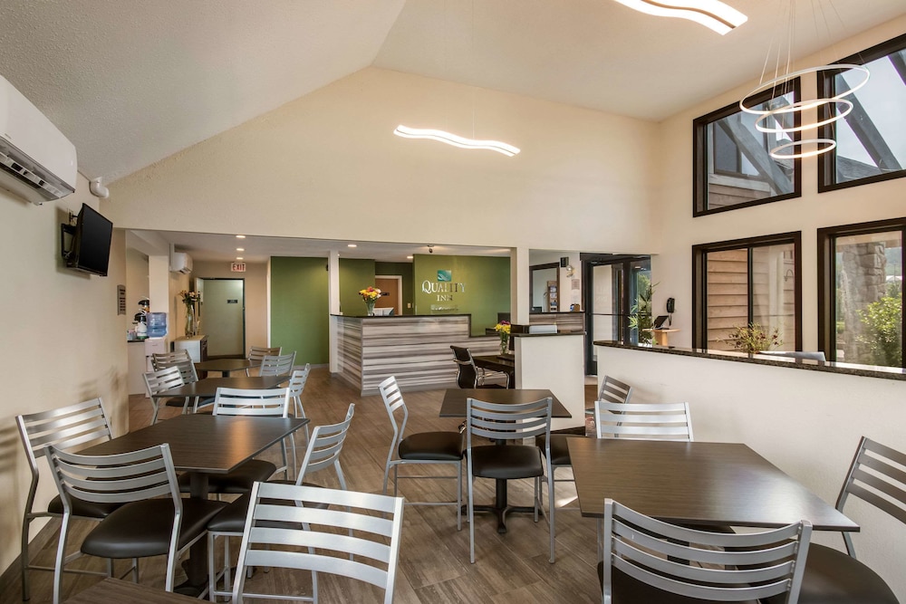 Quality Inn Bloomsburg - photo 34