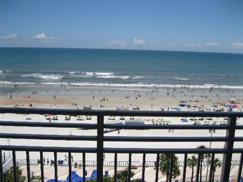 Ocean Walk Resort - photo 71