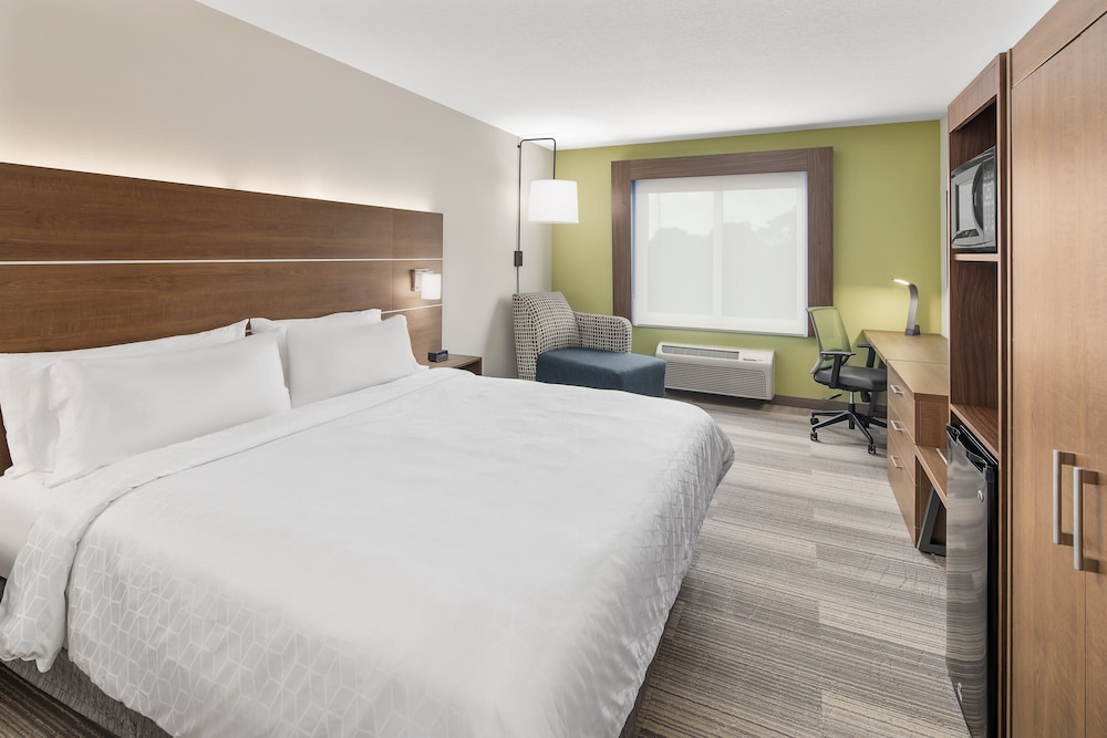 Holiday Inn Express & Suites Palm Bay by IHG - photo 8