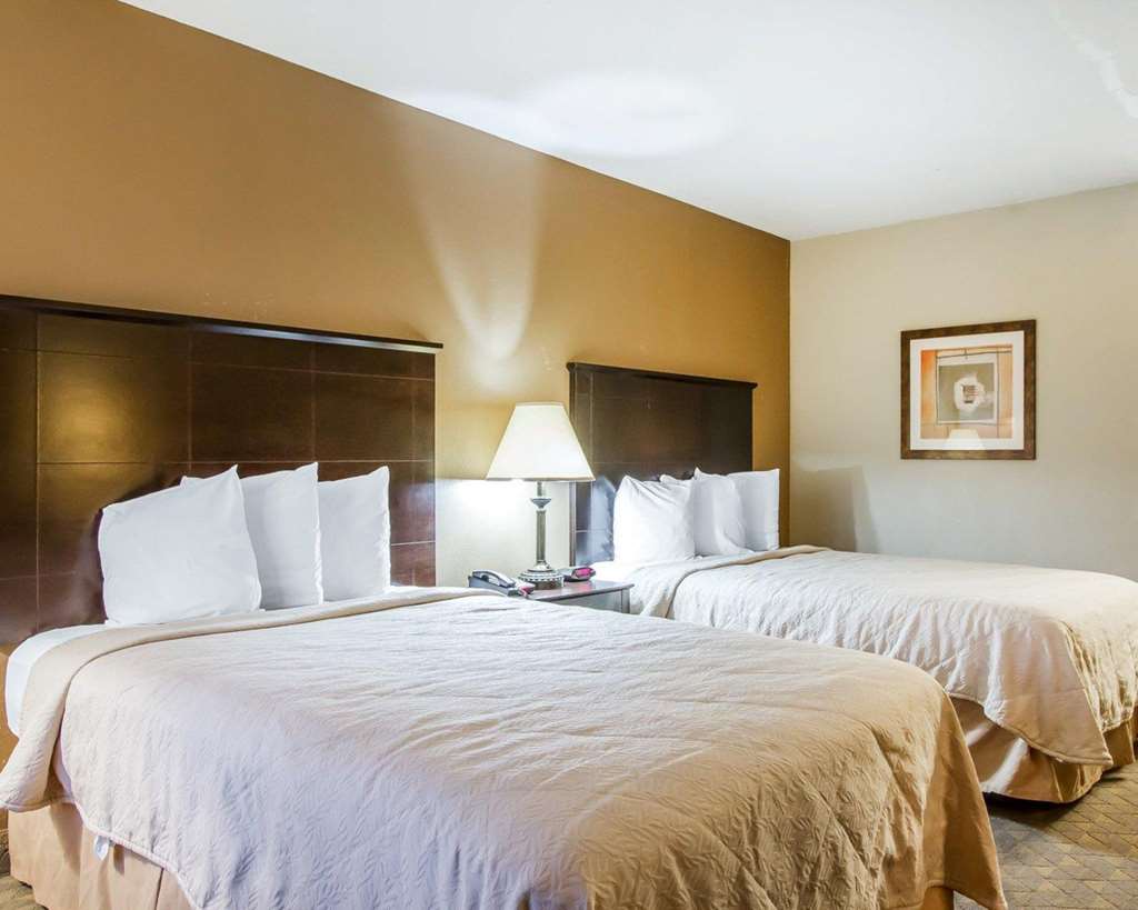 Quality Inn & Suites Greenville I 65 - photo 23