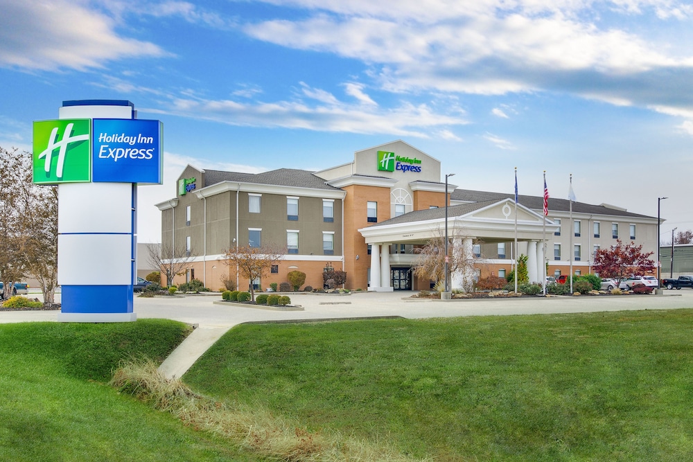 Holiday Inn Express Vincennes by IHG - photo 35