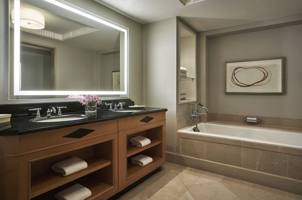 Four Seasons Hotel Washington DC - photo 28