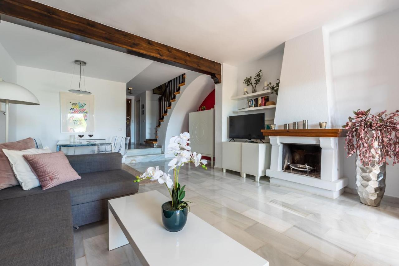 Casa Jardines Del Sol 6 — 4-Star Luxury Hotel in Marbella, Spain