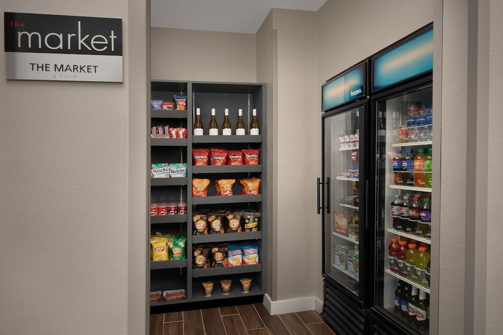 Residence Inn by Marriott Greensboro Airport - photo 30