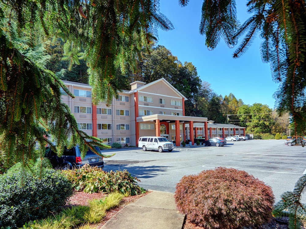 Cherokee Grand Hotel - photo 41