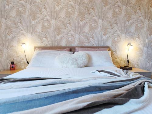 Old City Apartment — 4-Star Luxury Hotel in Civitavecchia, Italy
