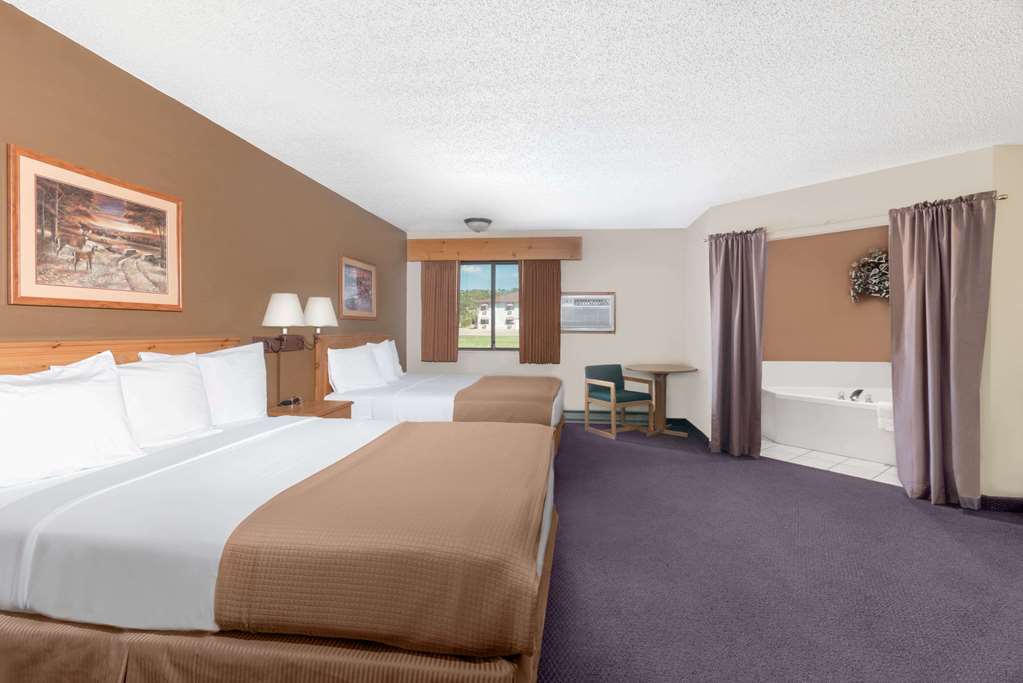 Super 8 by Wyndham Chamberlain SD - photo 11