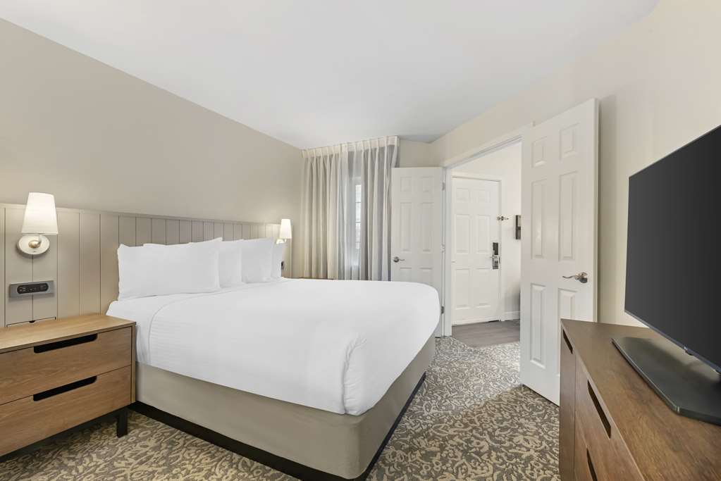 Sonesta ES Suites Dulles Airport - photo 13