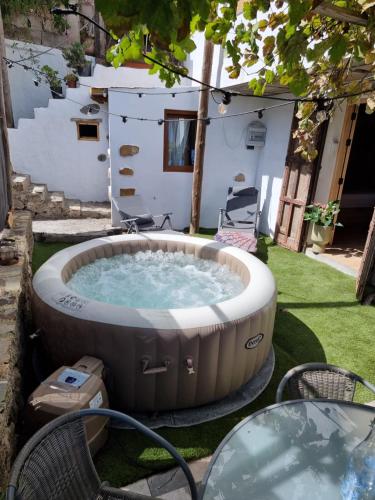 El Nido Fuente Hervera. Precioso Loft Con Banera de Hidromasaje — hotel in Vega De San Mateo