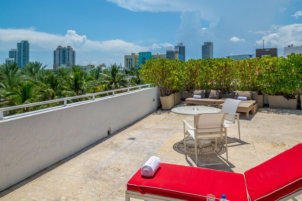 Bentley Hotel South Beach - photo 21