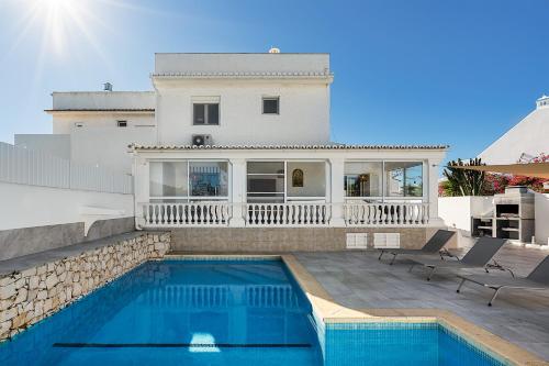 Casa Nela — 4-Star Luxury Hotel in Carvoeiro, Portugal