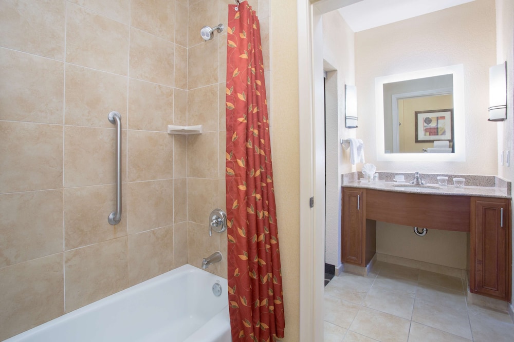 Homewood Suites by Hilton Yuma - photo 11