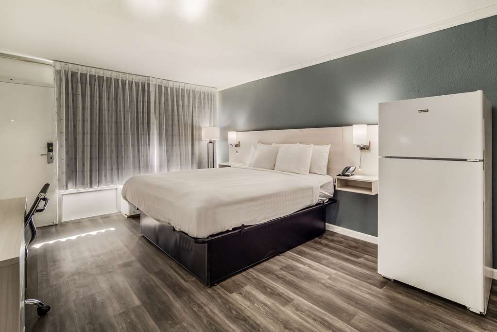 Clarion Inn & Suites Florence Darlington - photo 20