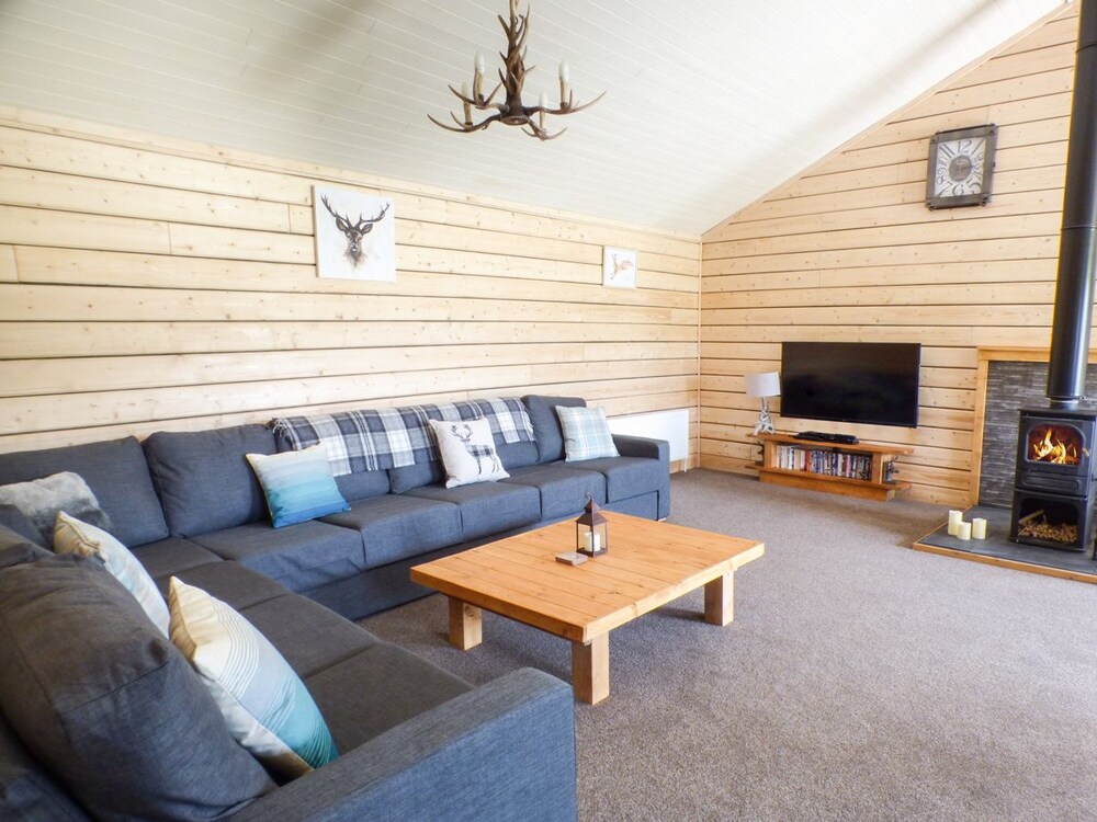 Caban Ceirw - carbon neutral hotel in Unknown City