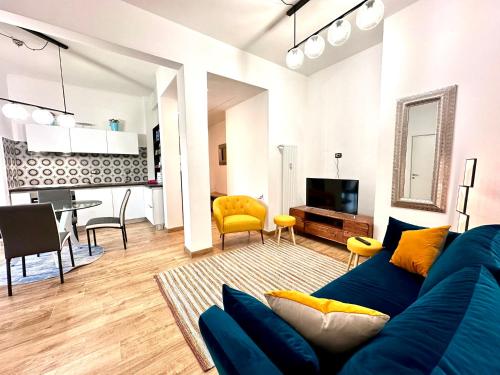 Lombardo's Family Free Private Parking 700m from the station — 4-Star Luxury Hotel in La Spezia, Italy