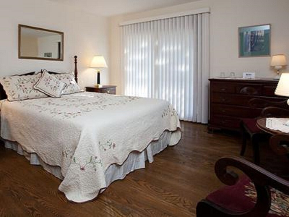 Baladerry Inn - photo 11