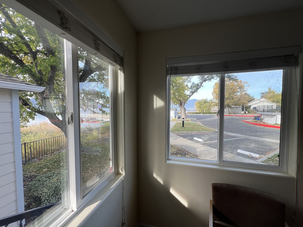 Clear Lake Cottages & Marina - photo 106