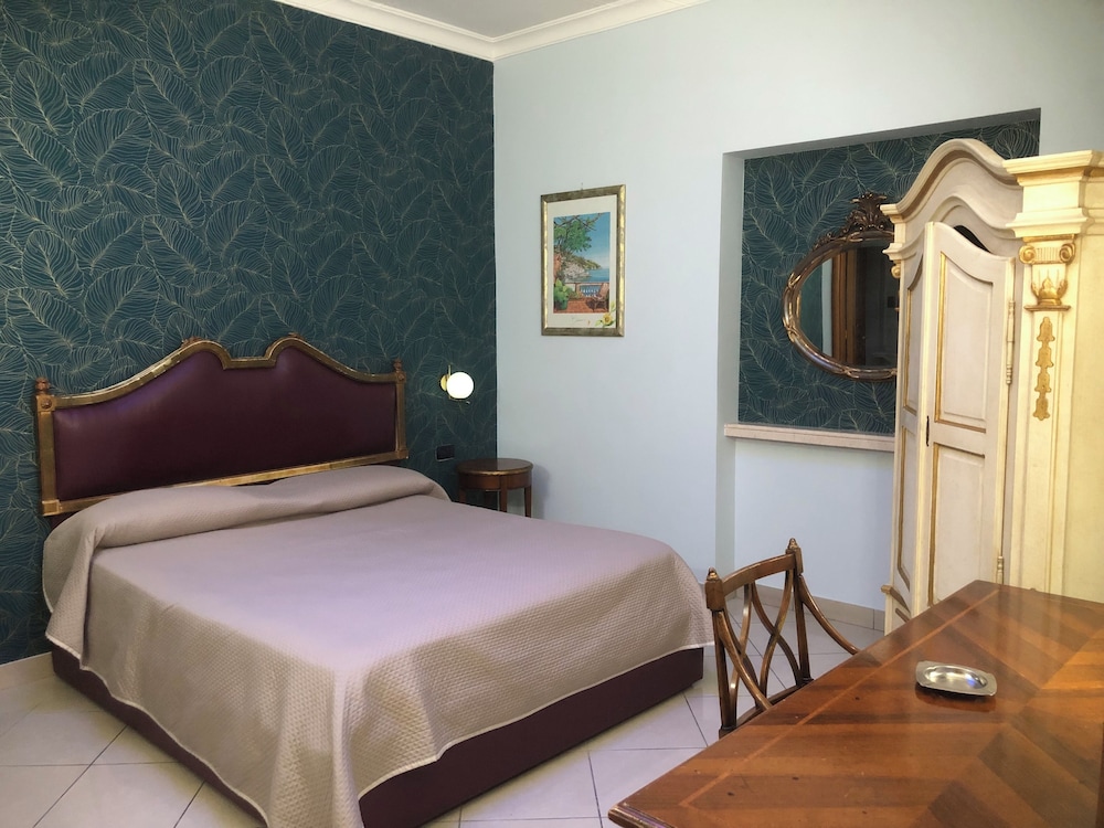 Hotel Serena - carbon neutral hotel in Naples