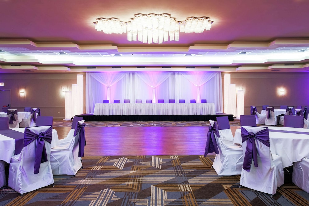 Hilton Chicago Oak Lawn - photo 52