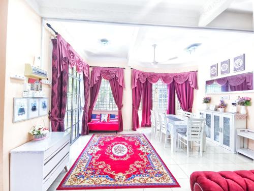 Ujana Damai Cosy 5 bedrooms near UMT UNISZA in Kuala Terengganu, Malaysia