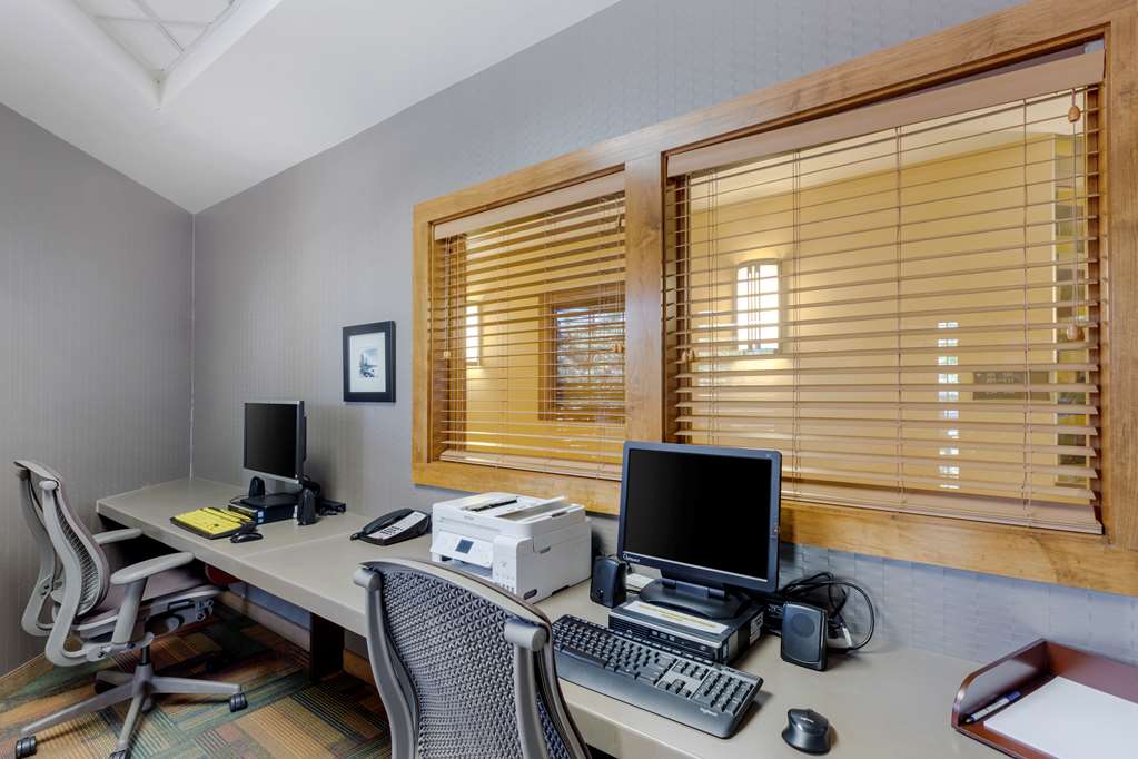 Best Western Plus Loveland Inn - photo 8