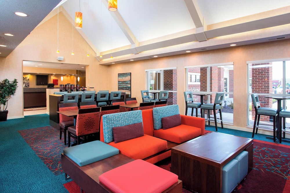Residence Inn by Marriott Rockford - photo 16
