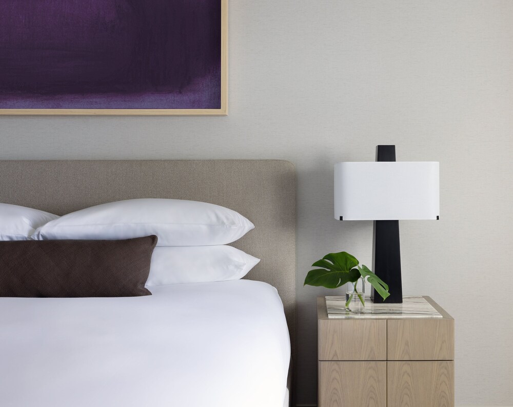 Kimpton Claret Hotel by IHG - photo 13