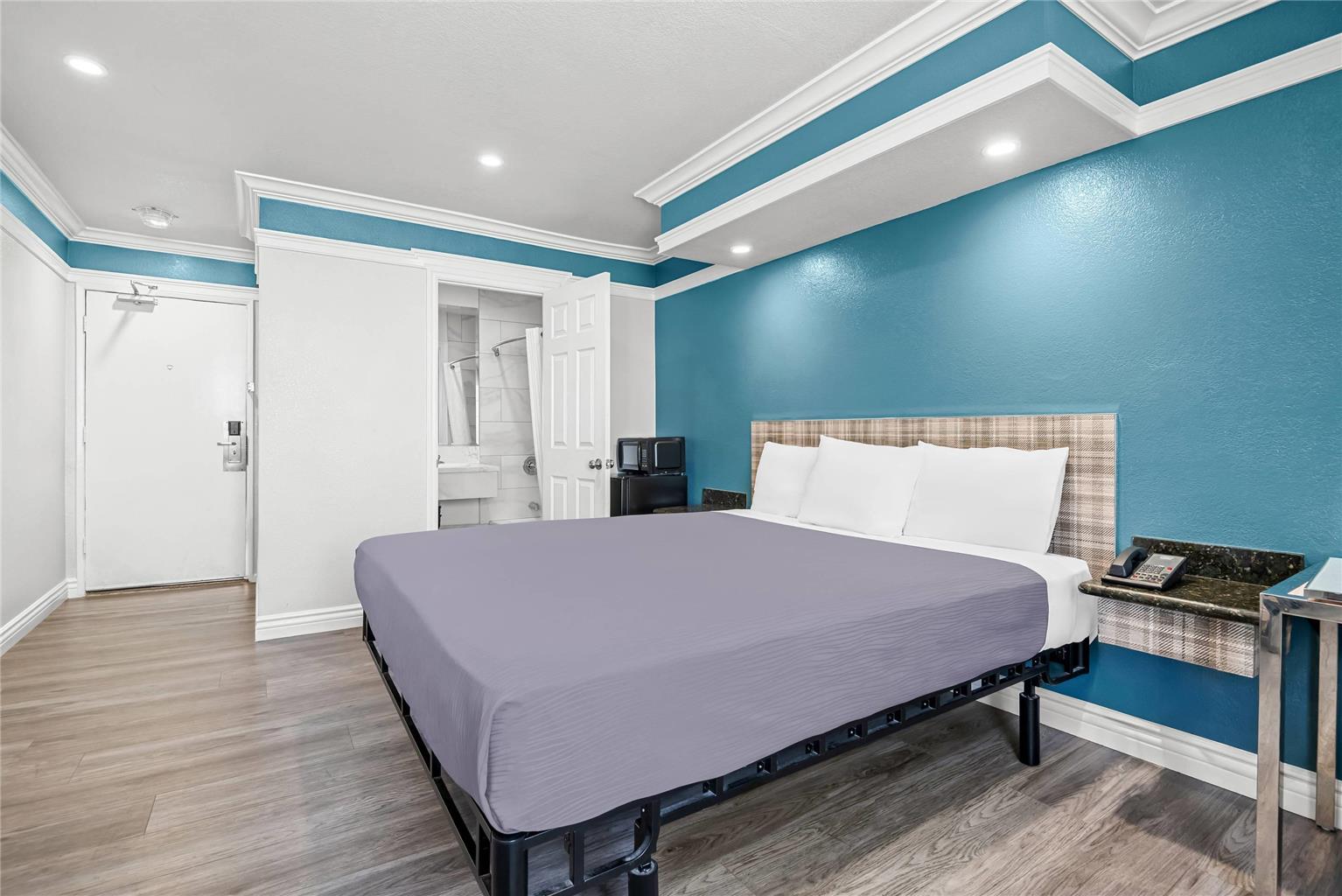 Rodeway Inn Commerce Los Angeles - photo 9