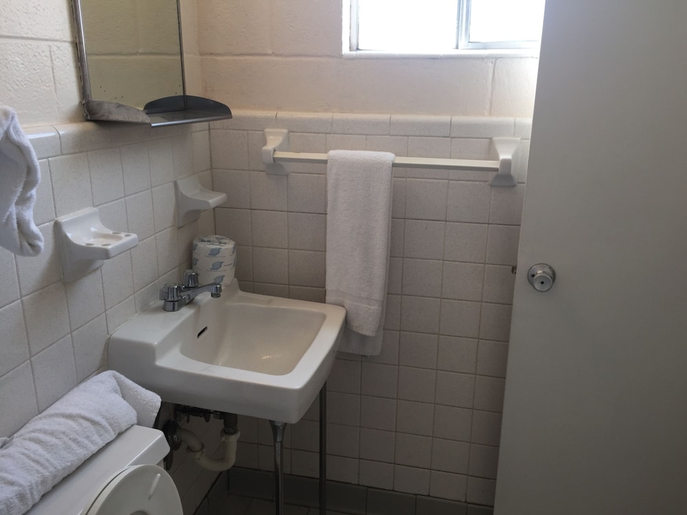Vancouver Motel - photo 31