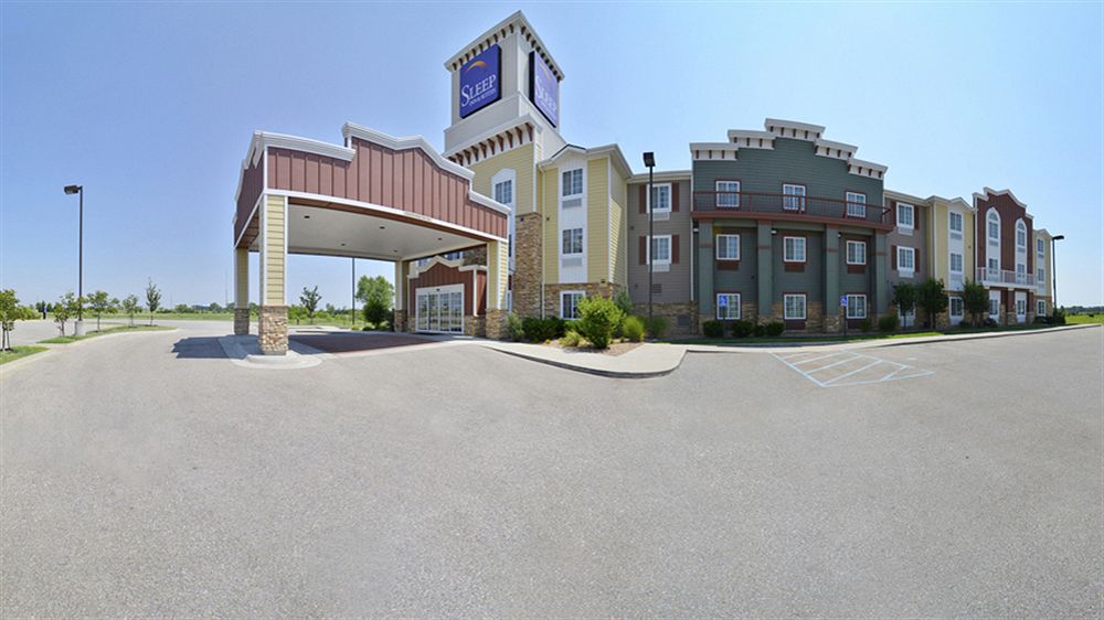 Motel 6 Park City KS - featured photo