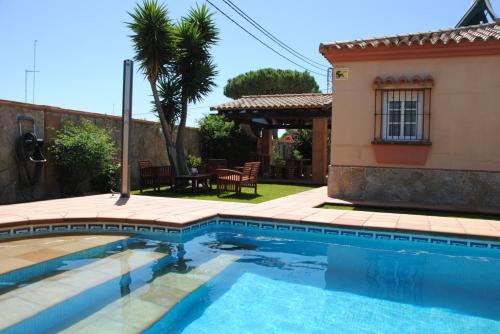 Villa Solea — 4-Star Luxury Hotel in Chiclana De La Frontera, Spain