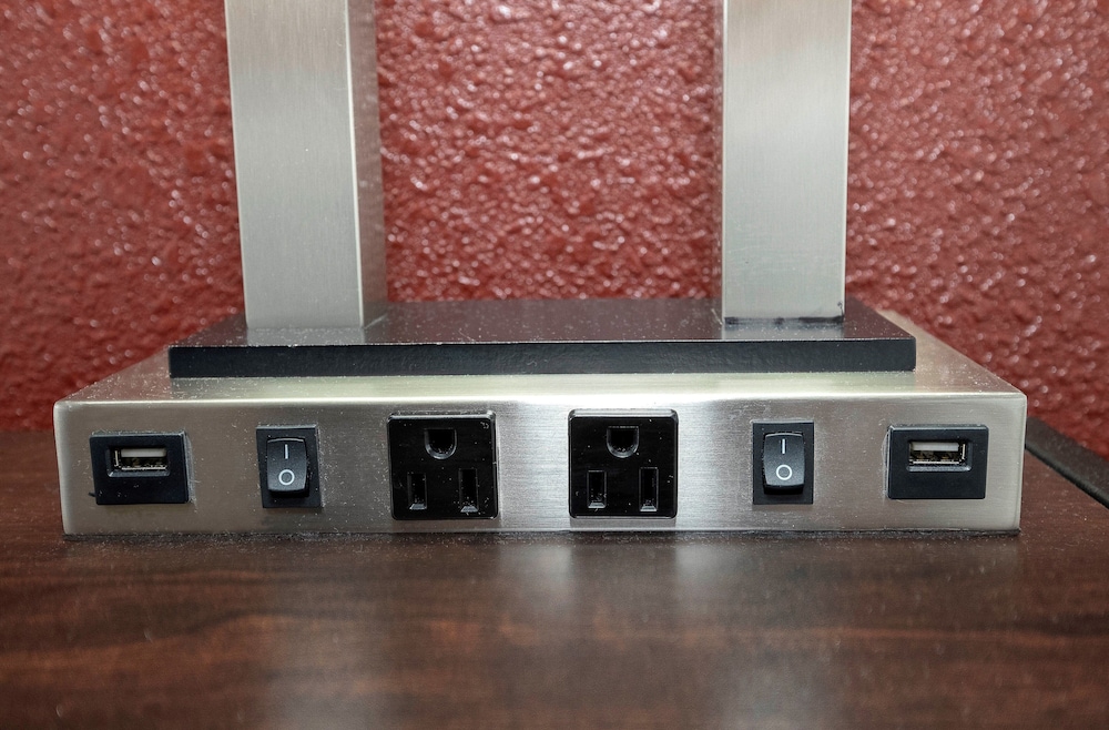 Red Roof Inn Freehold - photo 14