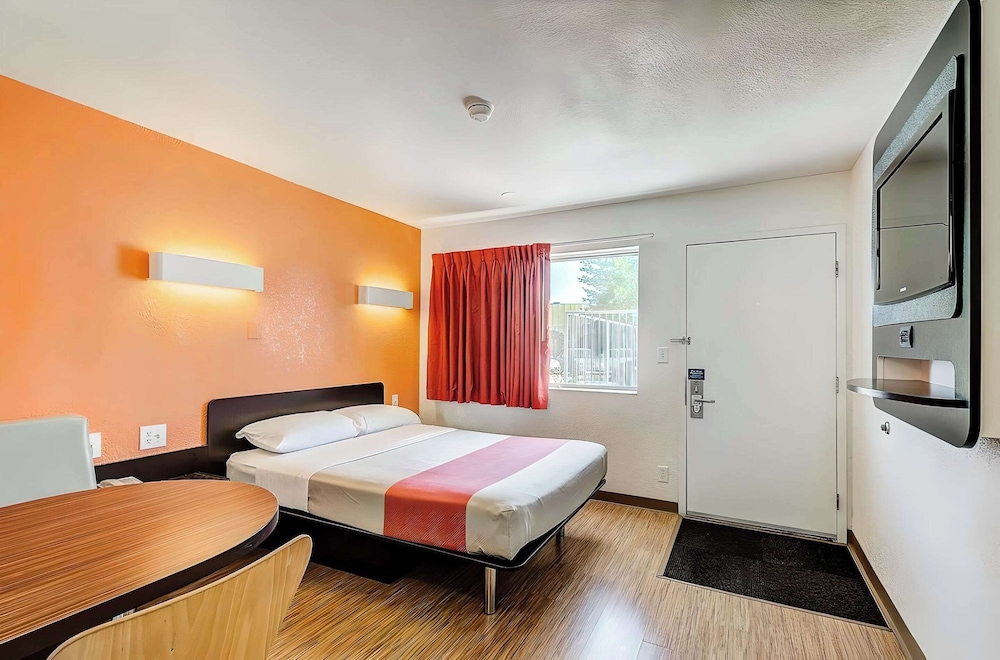 Motel 6 Thornton CO - photo 10