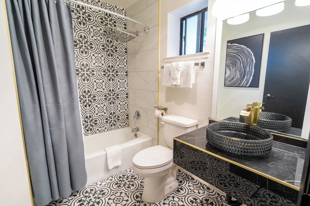 Sands Inn & Suites - photo 44