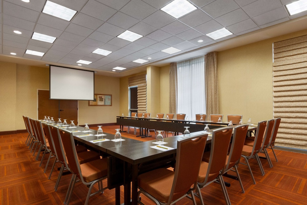 Hilton Garden Inn Atlanta Marietta - photo 31