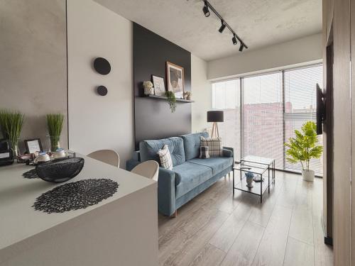 Hanza Tower Blue Heaven Apartment pool sauna sunset view in Szczecin, Poland